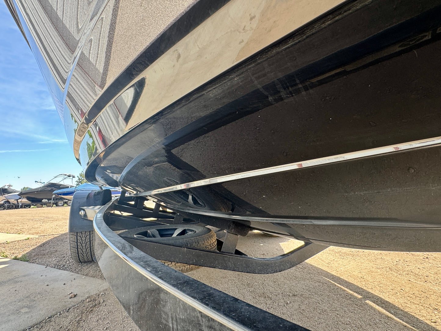 2013 MasterCraft X30 - LOW HOURS - 6.0L MV8