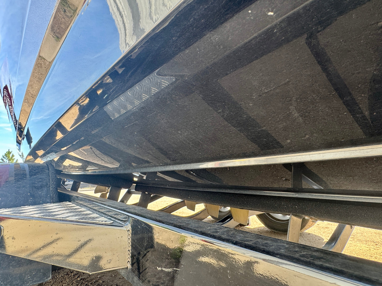 2013 MasterCraft X30 - LOW HOURS - 6.0L MV8