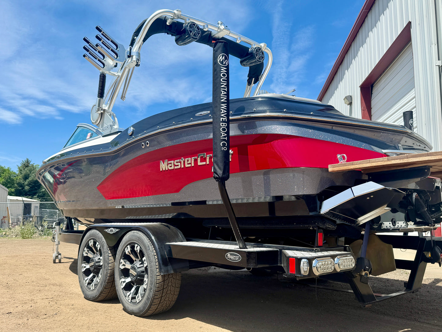 2013 MasterCraft X30 - LOW HOURS - 6.0L MV8