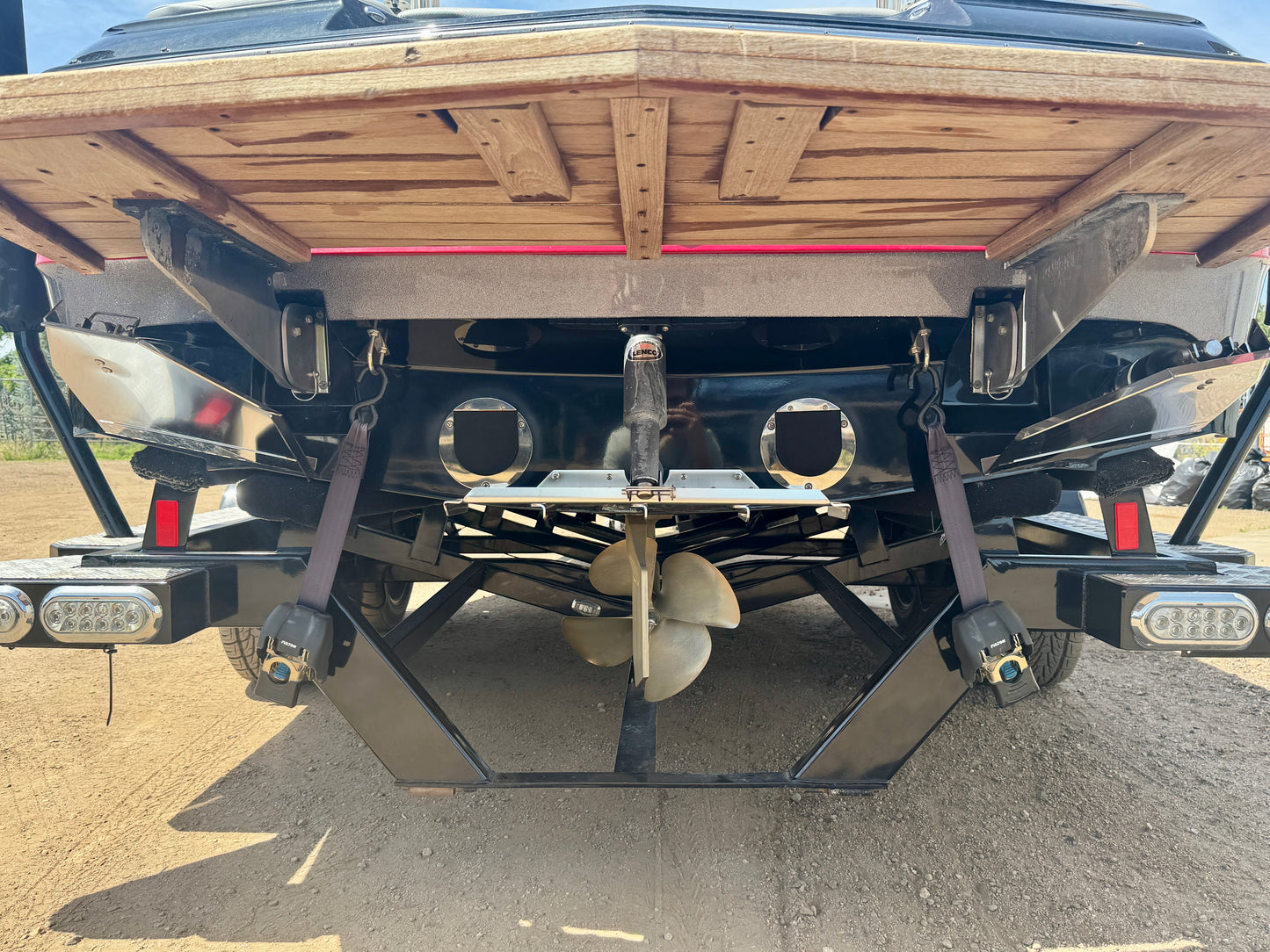 2013 MasterCraft X30 - LOW HOURS - 6.0L MV8