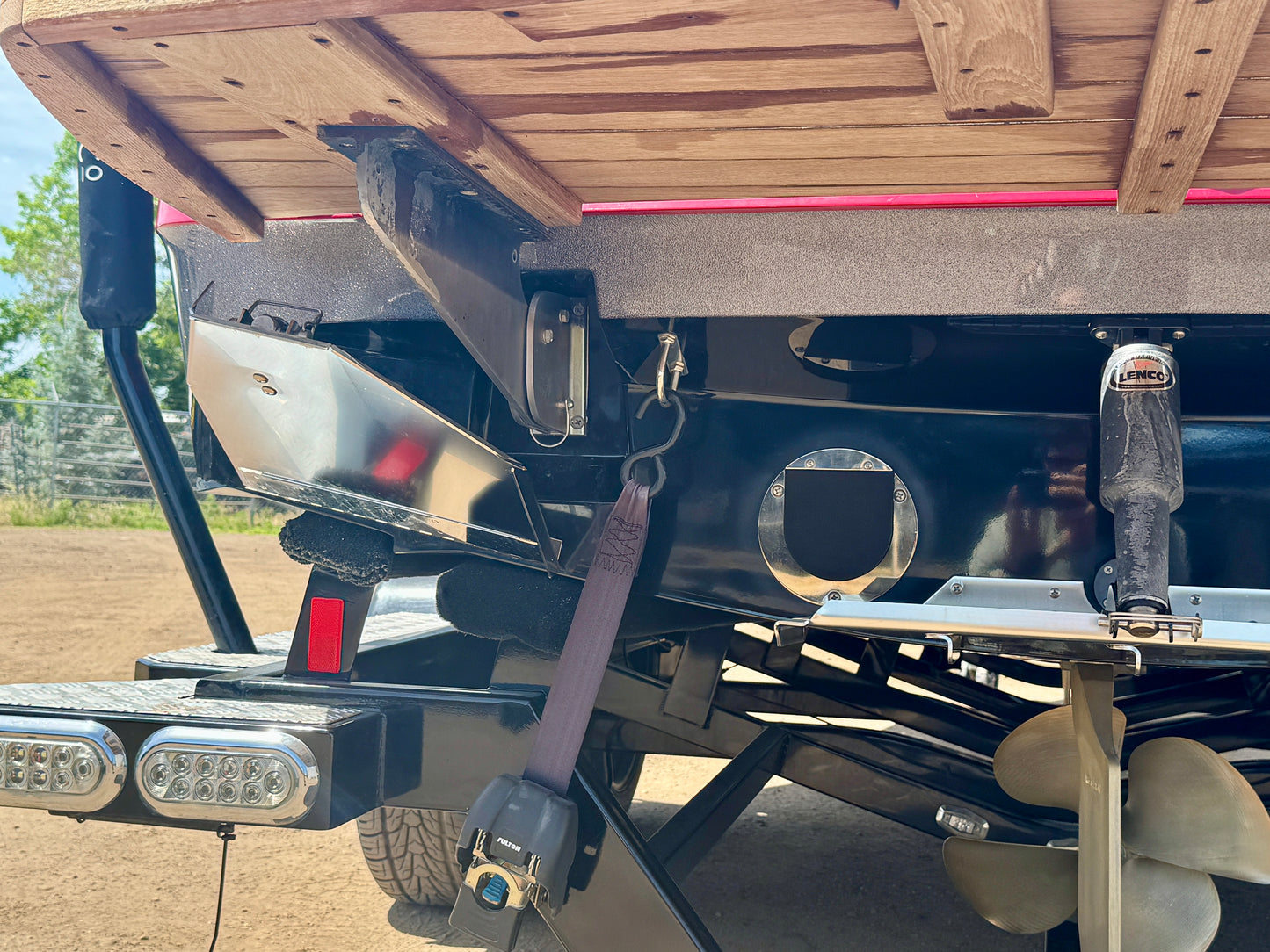 2013 MasterCraft X30 - LOW HOURS - 6.0L MV8