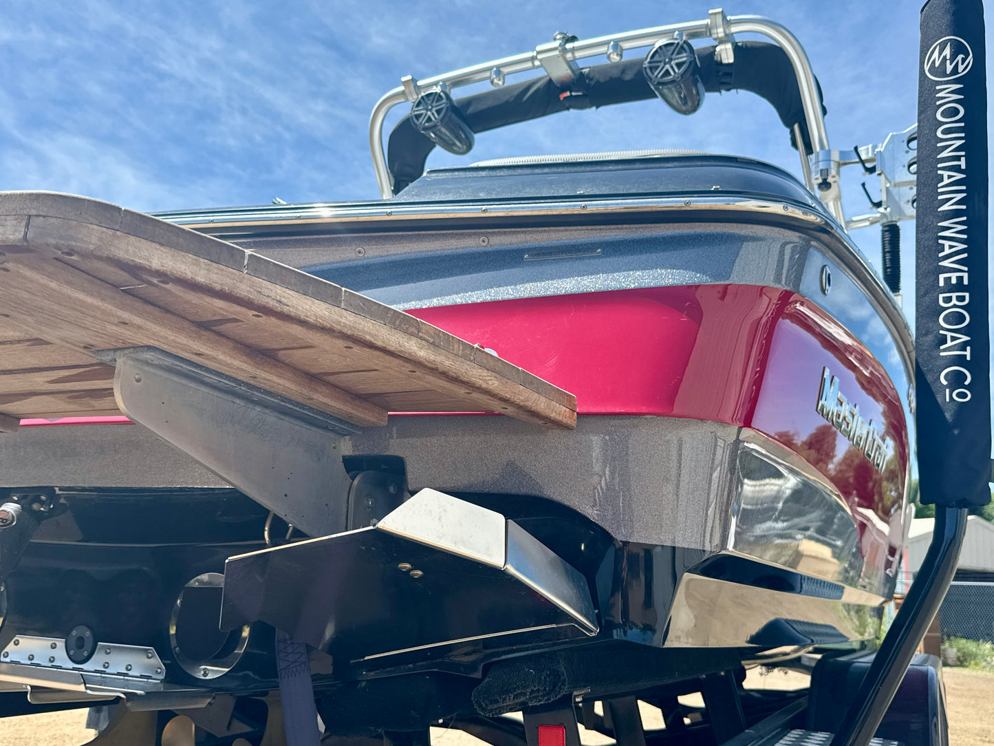 2013 MasterCraft X30 - LOW HOURS - 6.0L MV8
