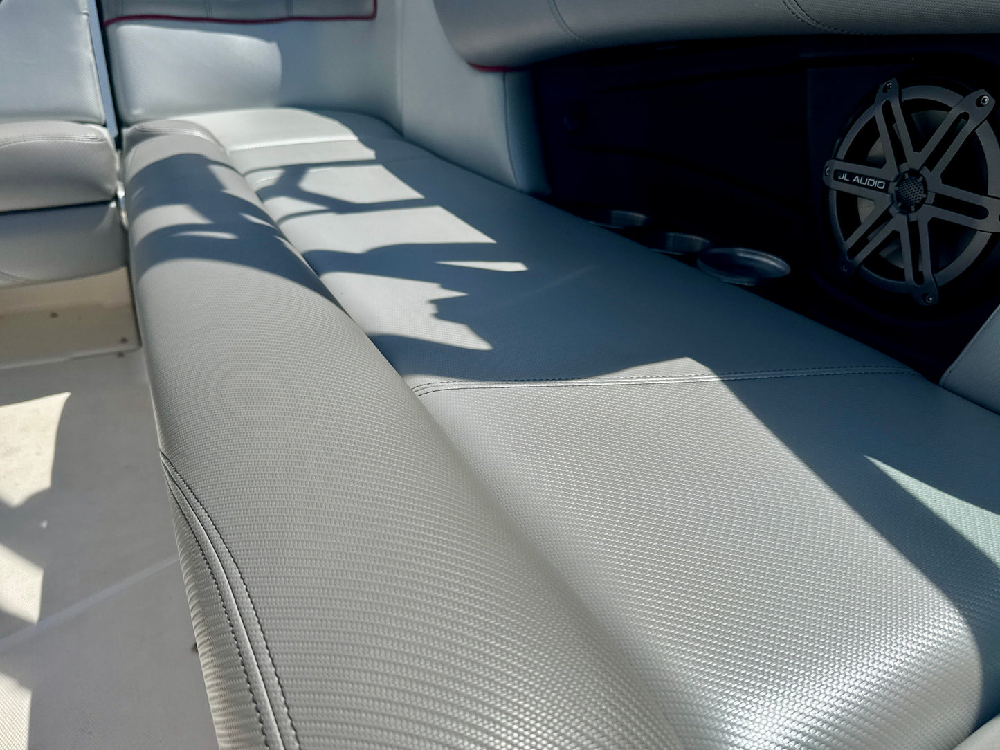 2013 MasterCraft X30 - LOW HOURS - 6.0L MV8