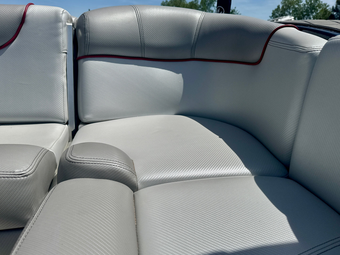 2013 MasterCraft X30 - LOW HOURS - 6.0L MV8