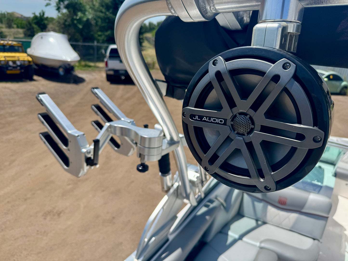 2013 MasterCraft X30 - LOW HOURS - 6.0L MV8