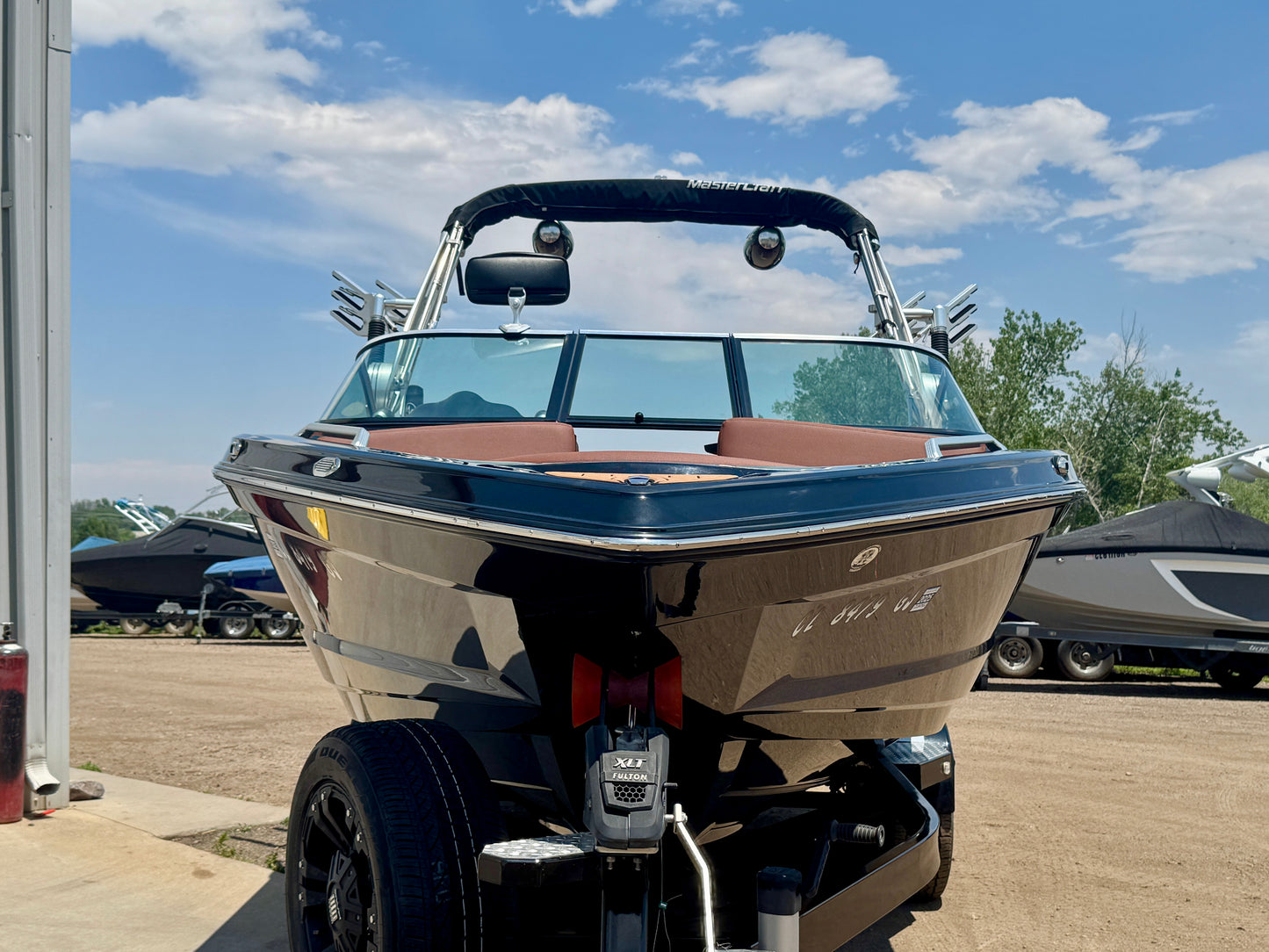 2017 MasterCraft XT23 - 54 HOURS!