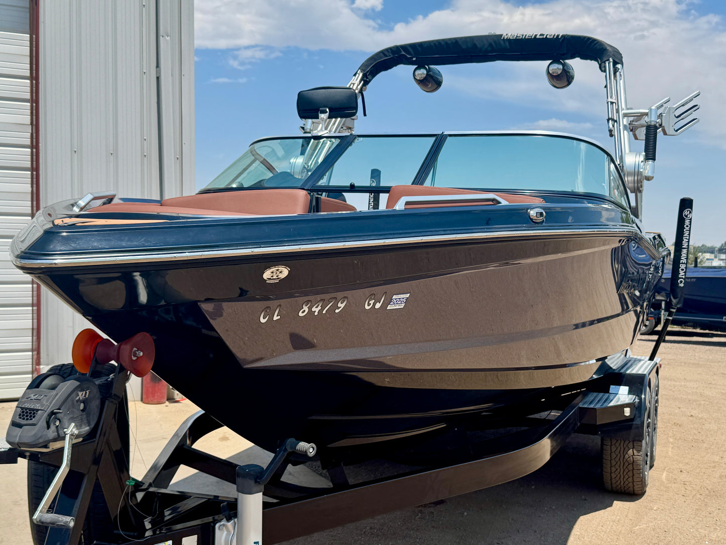 2017 MasterCraft XT23 - 54 HOURS!