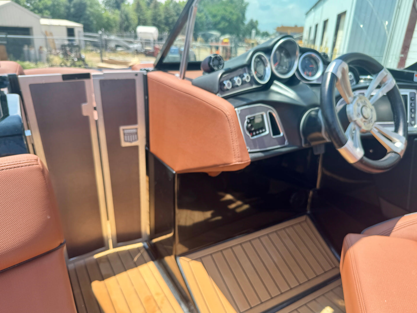 2017 MasterCraft XT23 - 54 HOURS!
