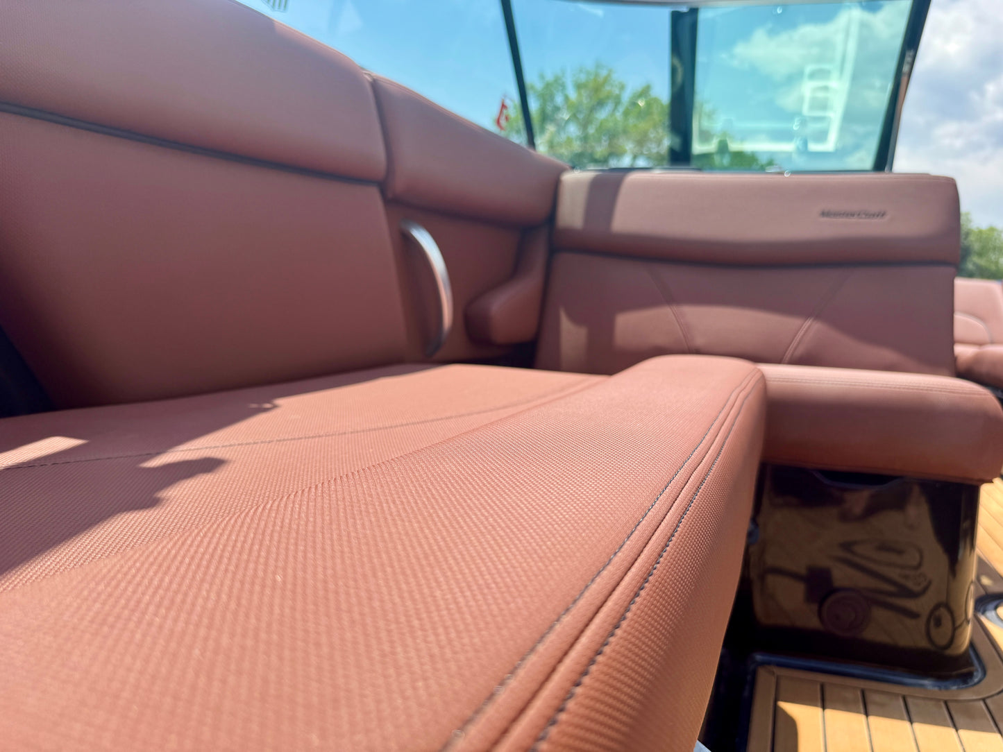 2017 MasterCraft XT23 - 54 HOURS!