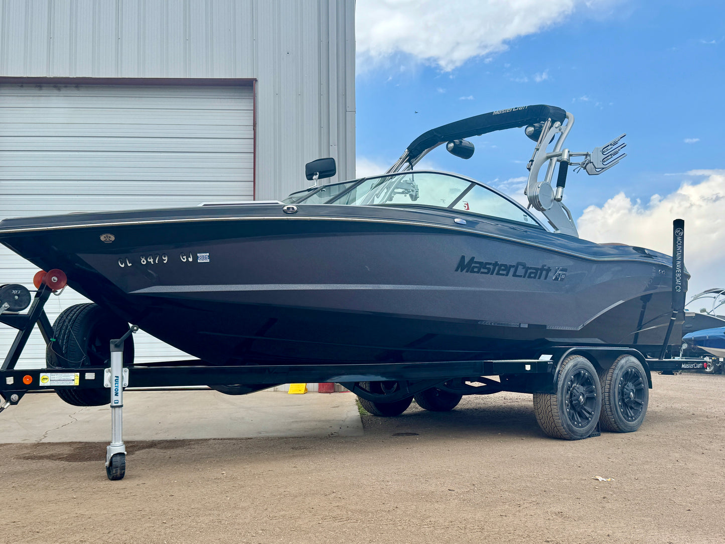 2017 MasterCraft XT23 - 54 HOURS!
