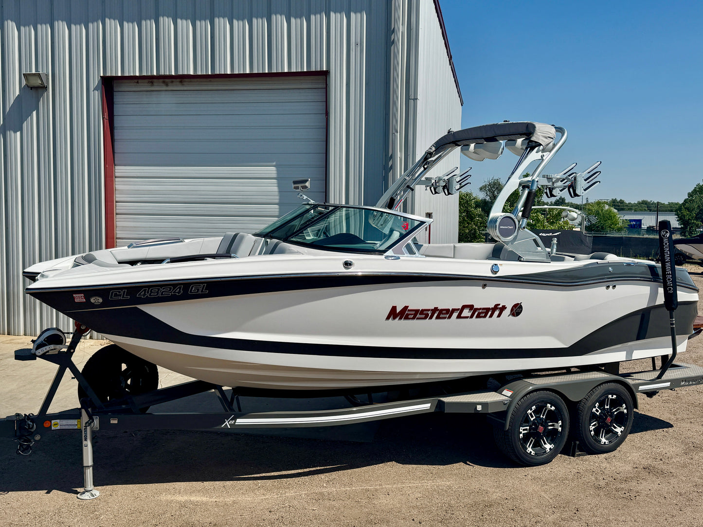 2019 MasterCraft X22 - LIKE NEW - 60 Hours