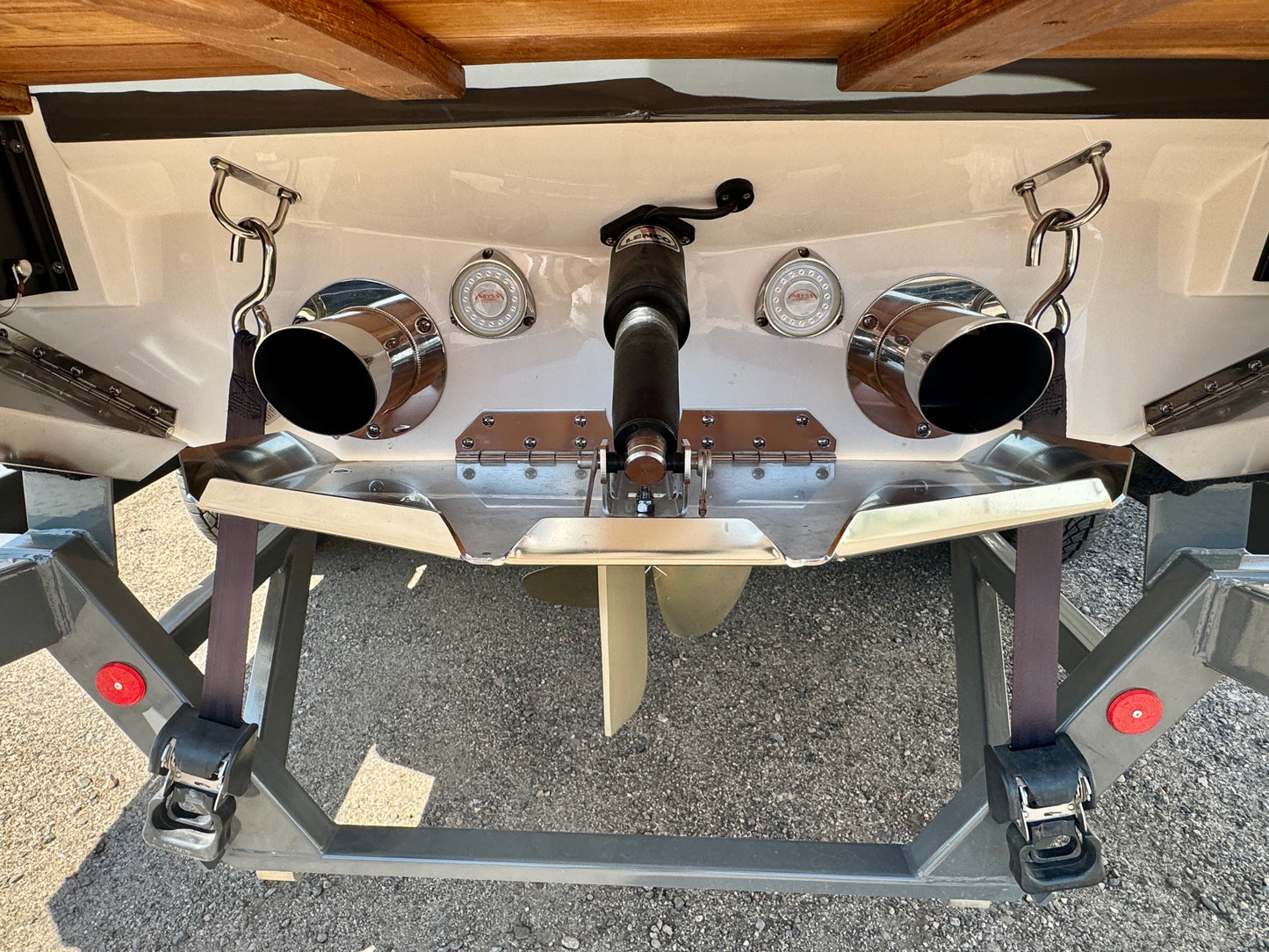 2019 MasterCraft X22 - LIKE NEW - 60 Hours