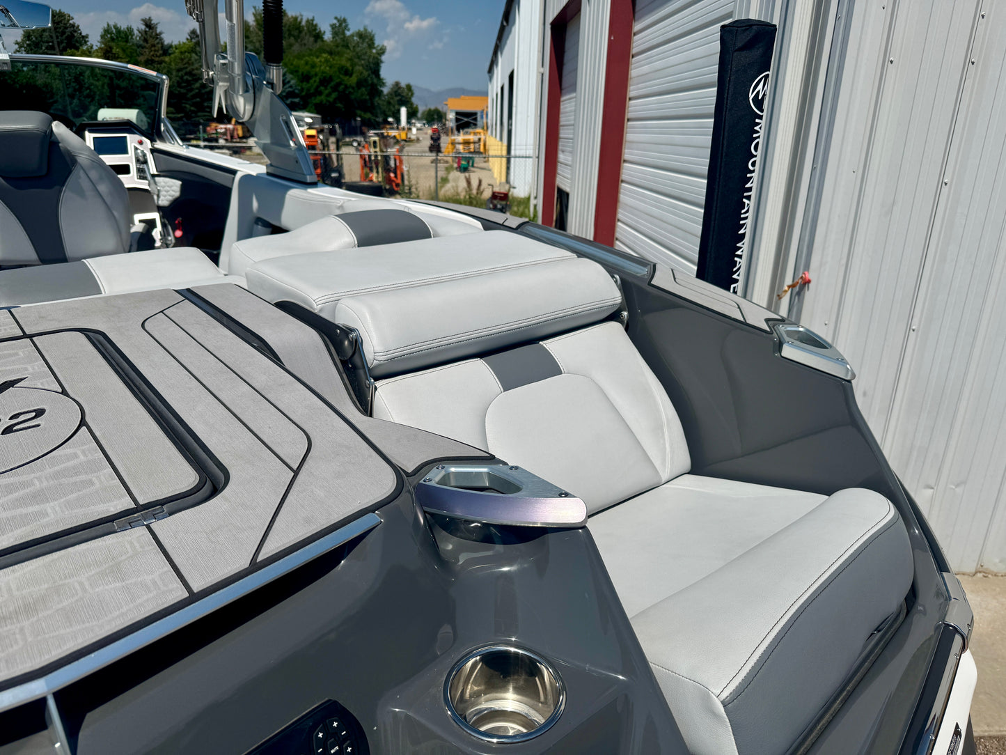 2019 MasterCraft X22 - LIKE NEW - 60 Hours