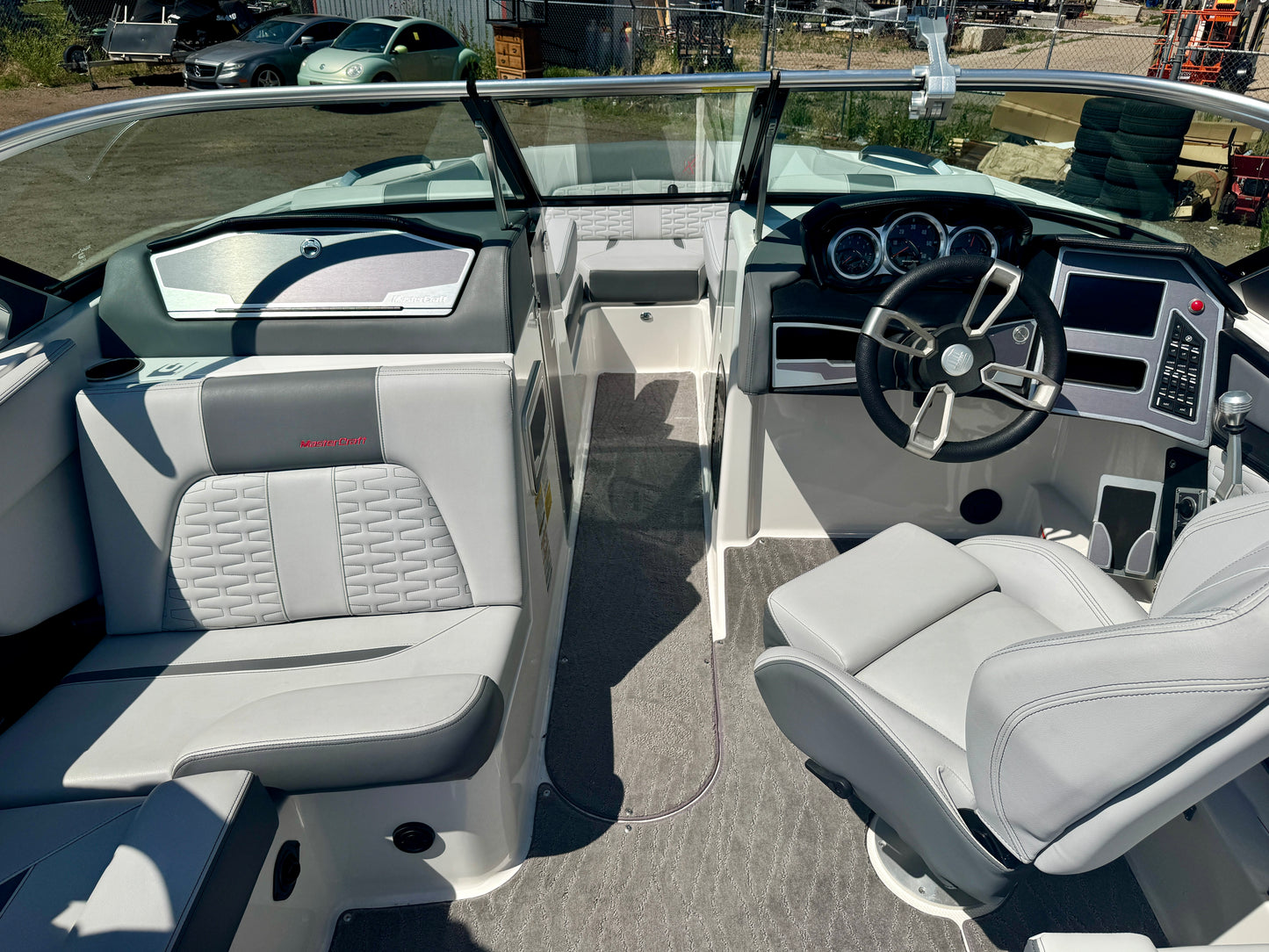 2019 MasterCraft X22 - LIKE NEW - 60 Hours