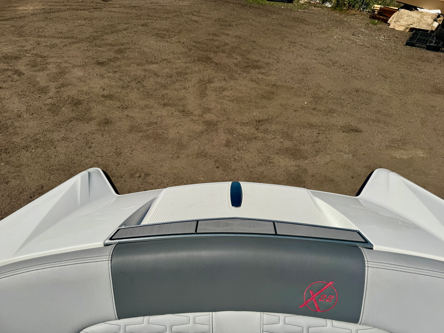 2019 MasterCraft X22 - LIKE NEW - 60 Hours