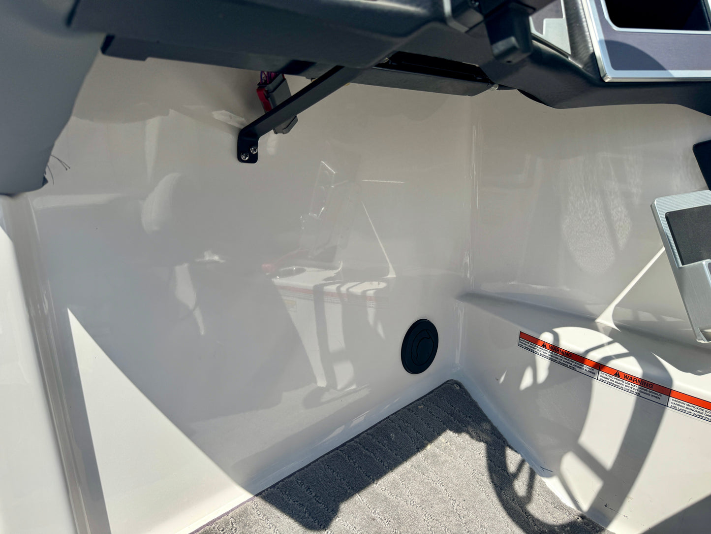 2019 MasterCraft X22 - LIKE NEW - 60 Hours