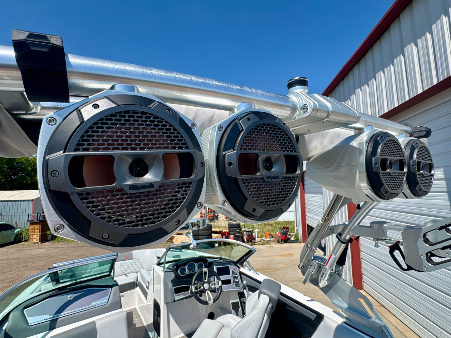 2019 MasterCraft X22 - LIKE NEW - 60 Hours