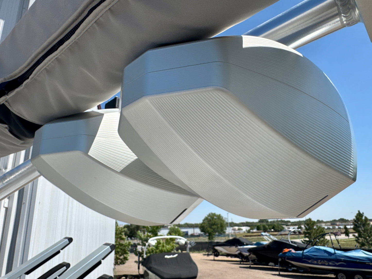 2019 MasterCraft X22 - LIKE NEW - 60 Hours