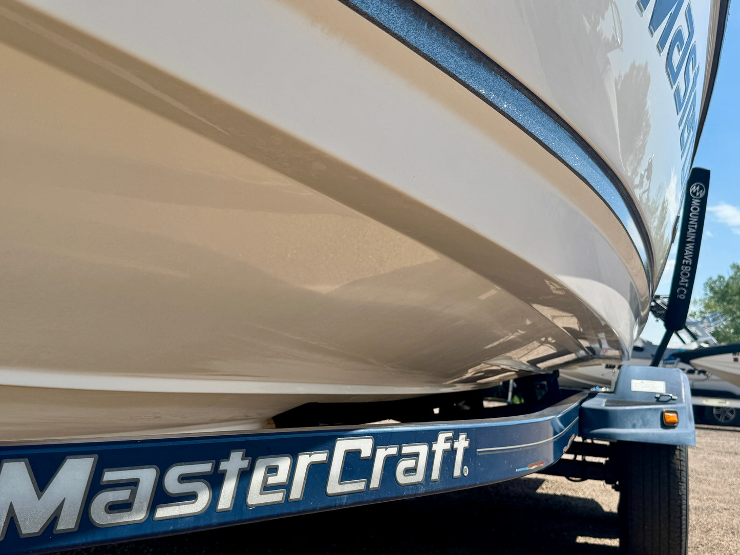 2008 MasterCraft X30 - W/GO SURF ASSIST