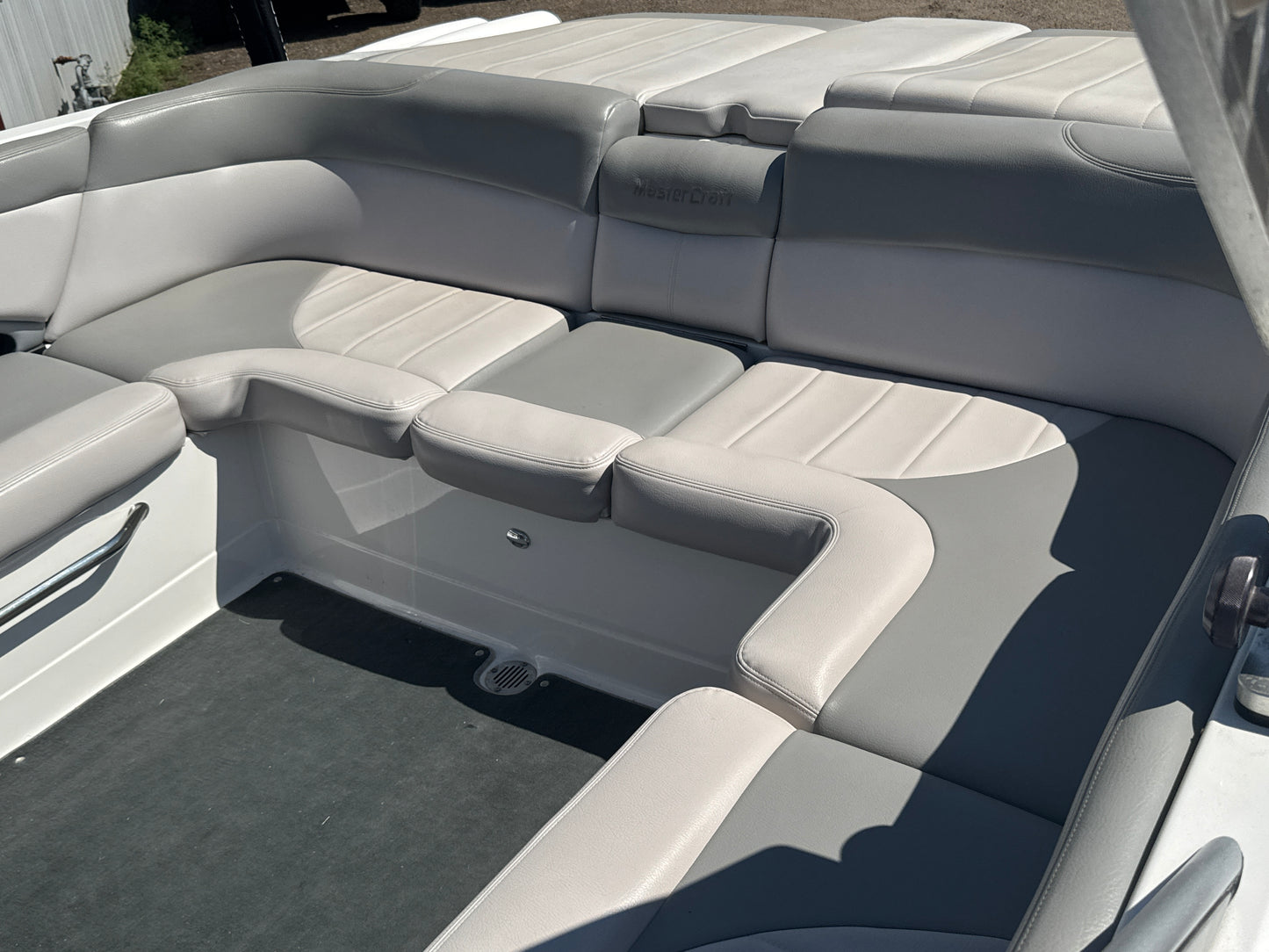 2008 MasterCraft X30 - W/GO SURF ASSIST