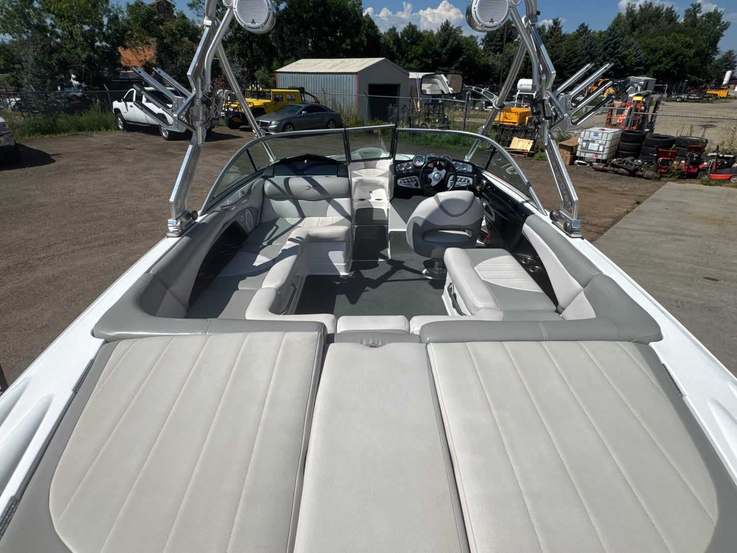 2008 MasterCraft X30 - W/GO SURF ASSIST