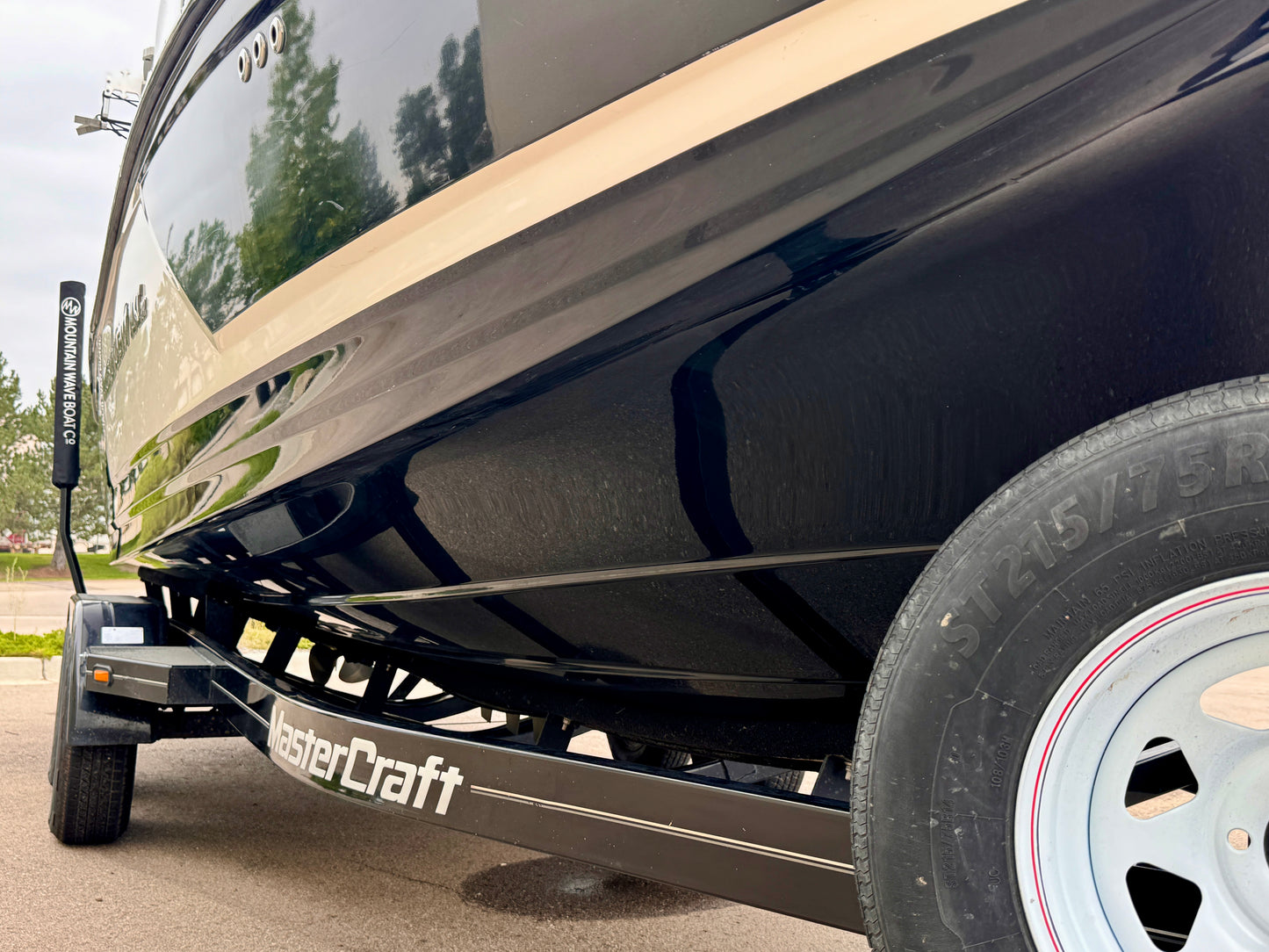 2018 MasterCraft NXT22 - USED & READY TO SURF