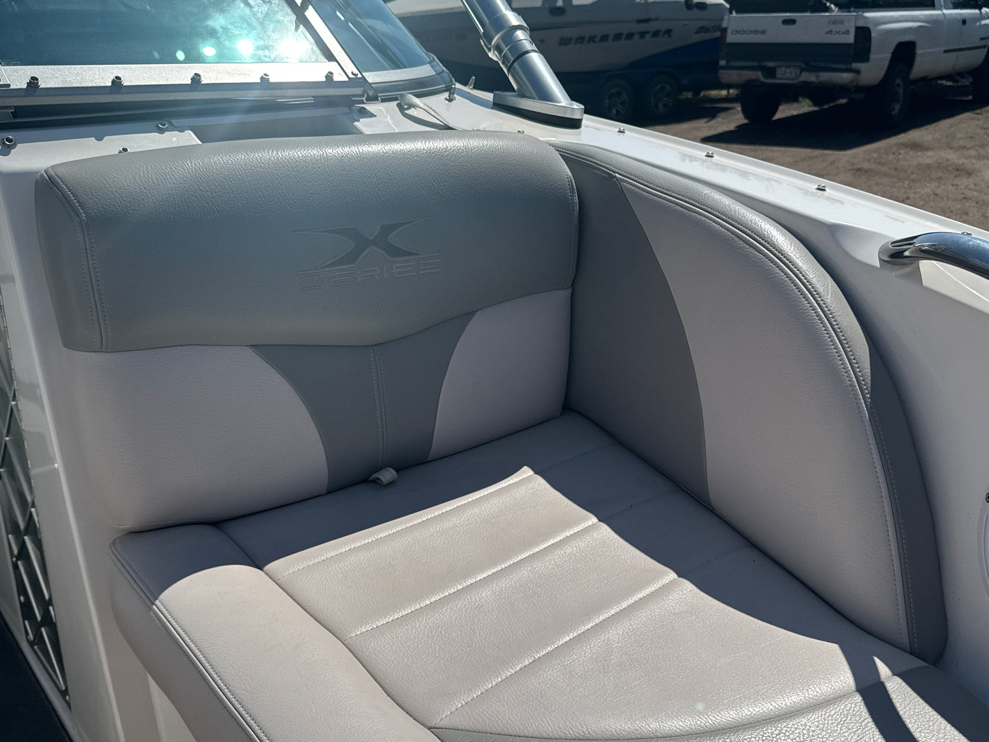 2008 MasterCraft X30 - W/GO SURF ASSIST