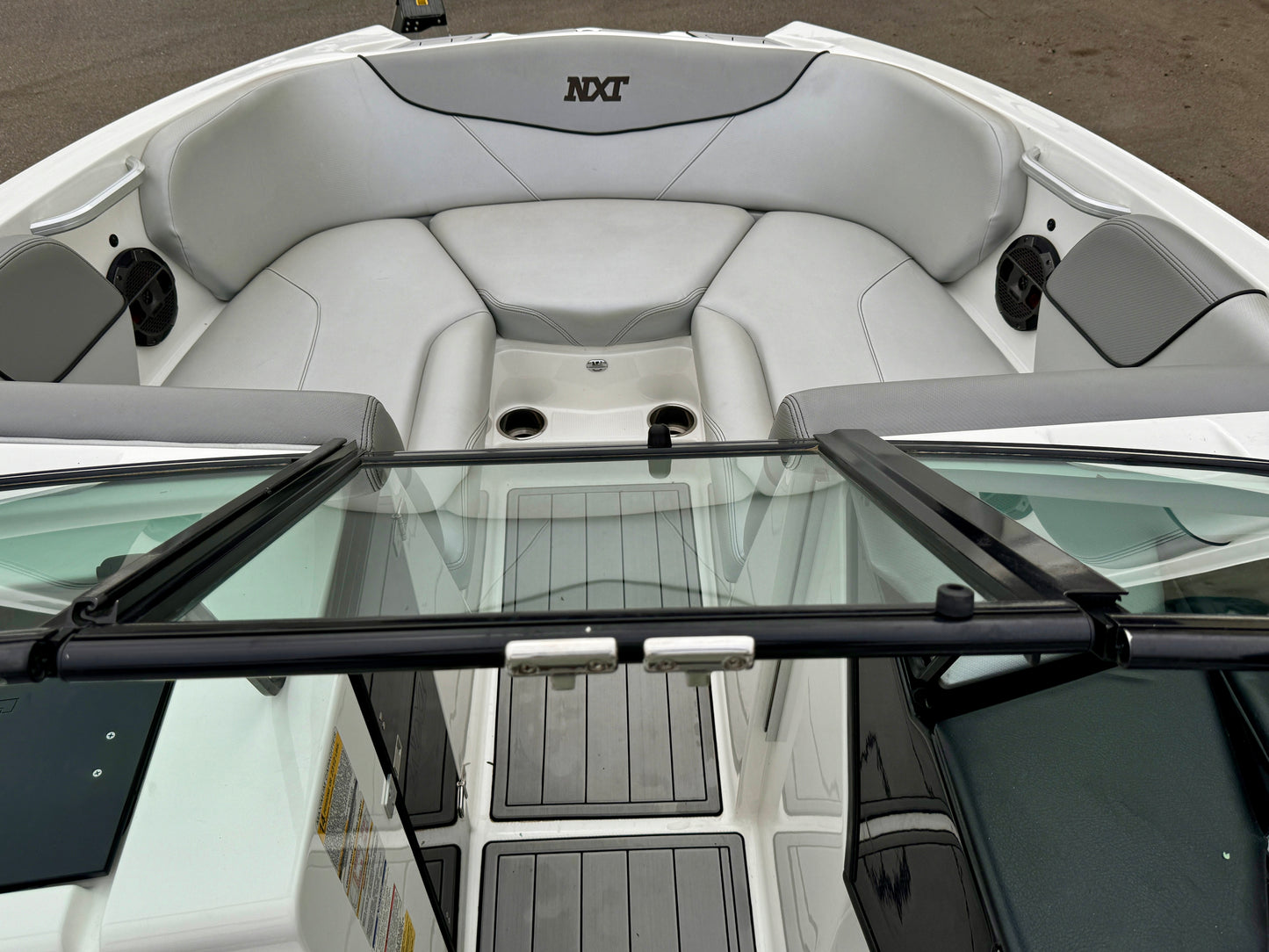 2018 MasterCraft NXT22 - USED & READY TO SURF
