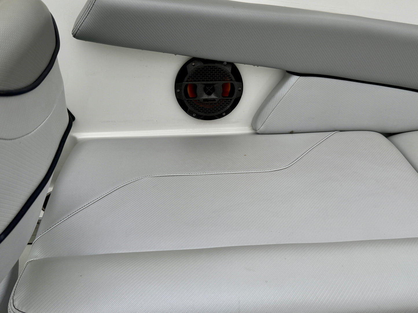 2018 MasterCraft NXT22 - USED & READY TO SURF