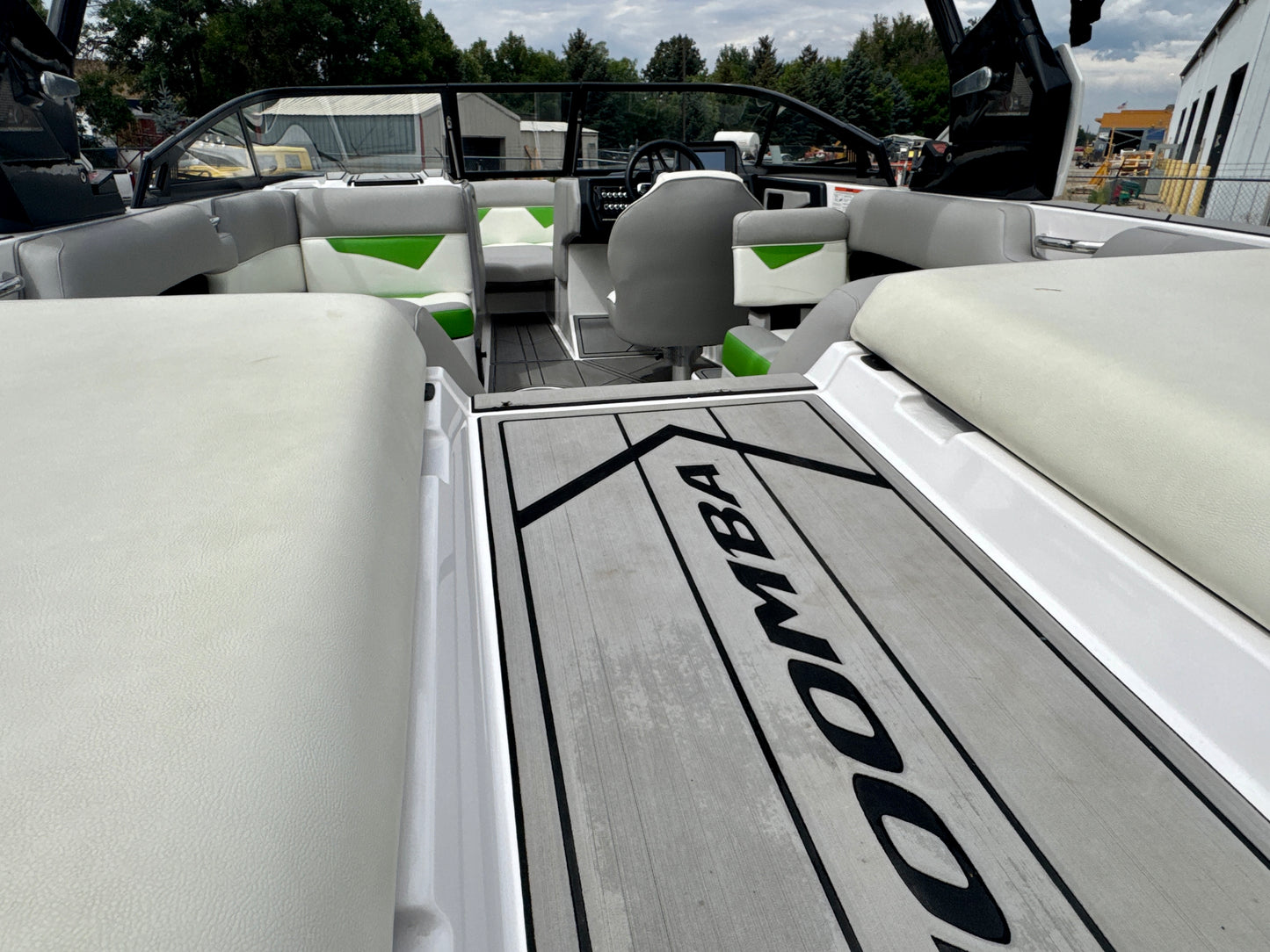 2020 Moomba Kaiyen - Low Hours