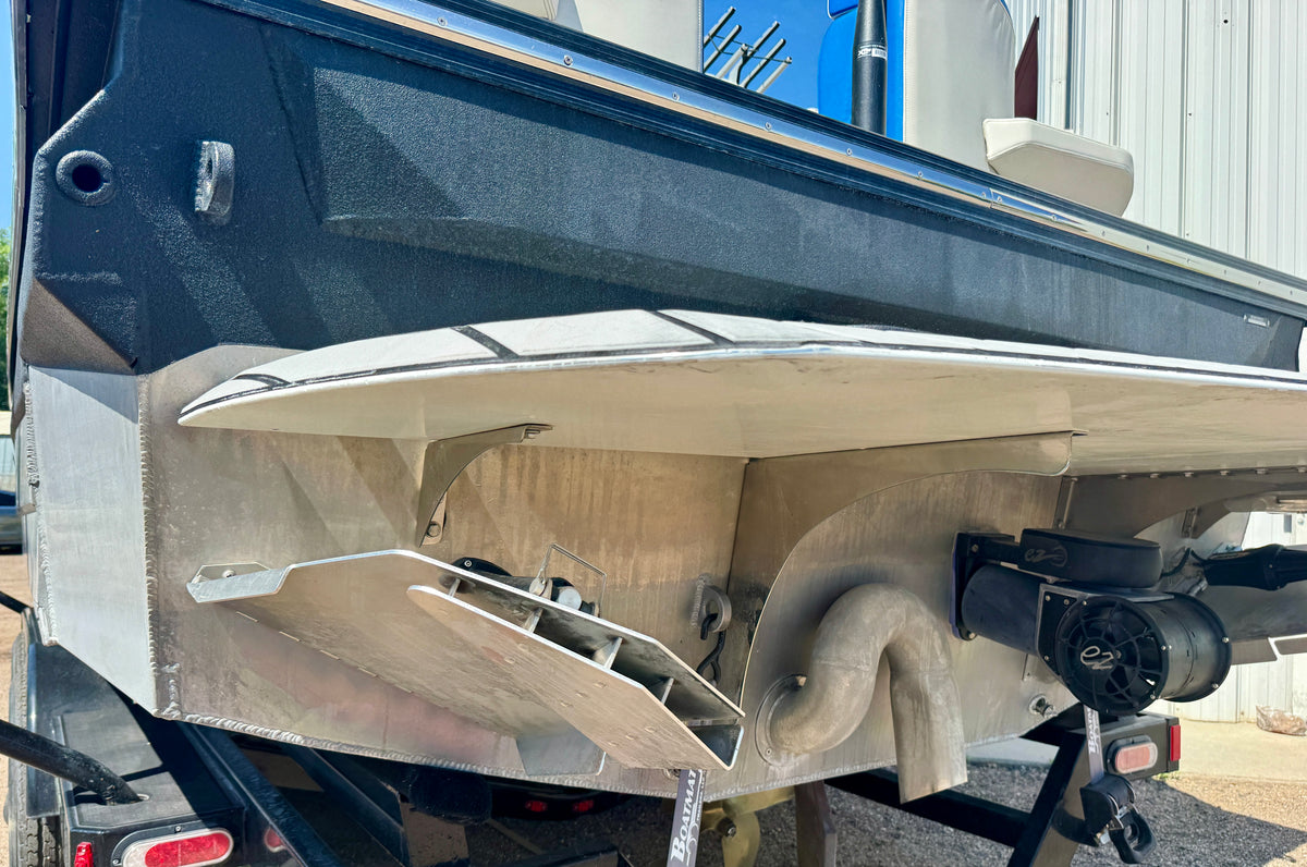 2021 Montara Surf Boss 2.0 Tritoon - RARE FIND