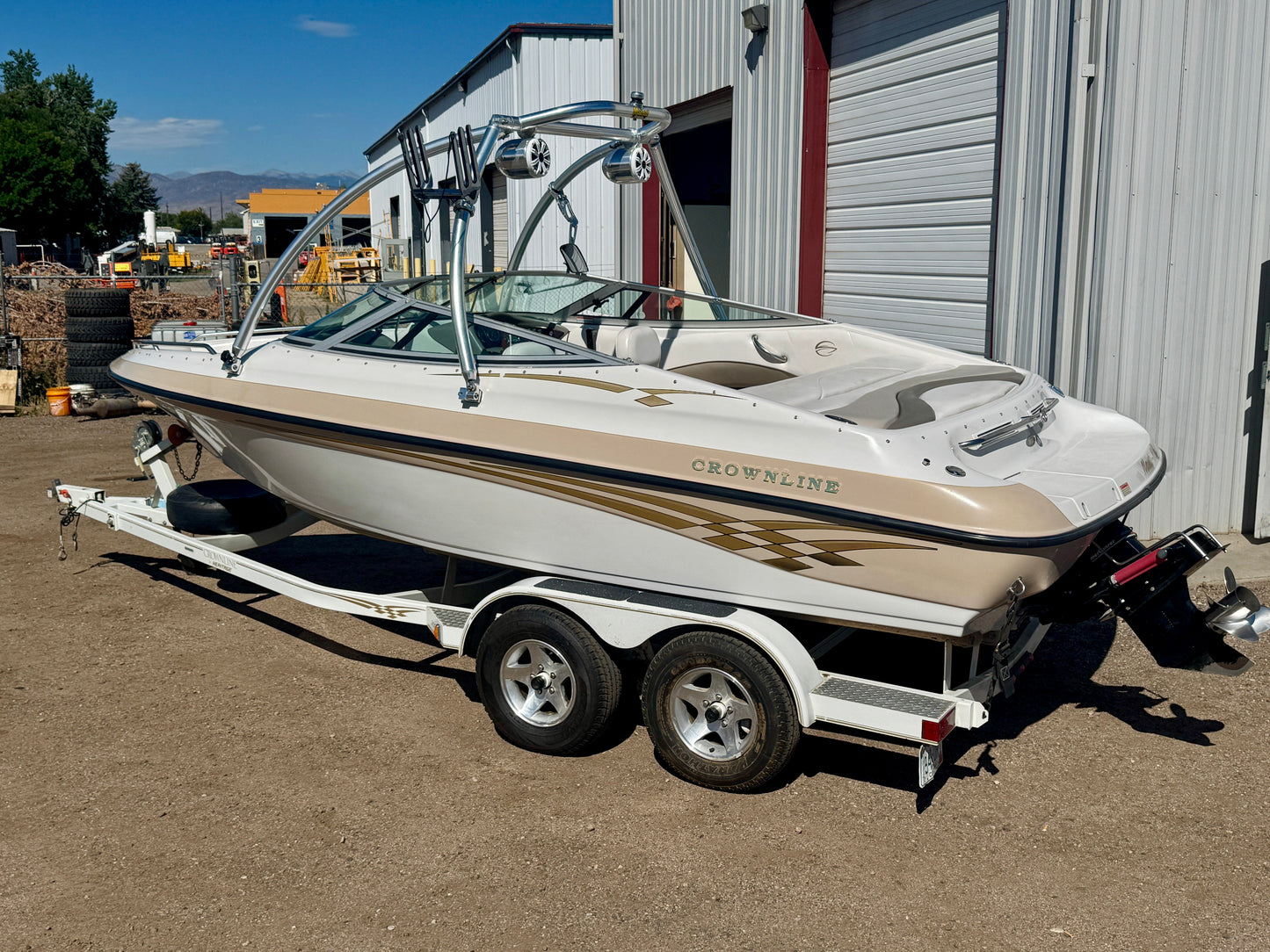 1999 Crownline 202 BR