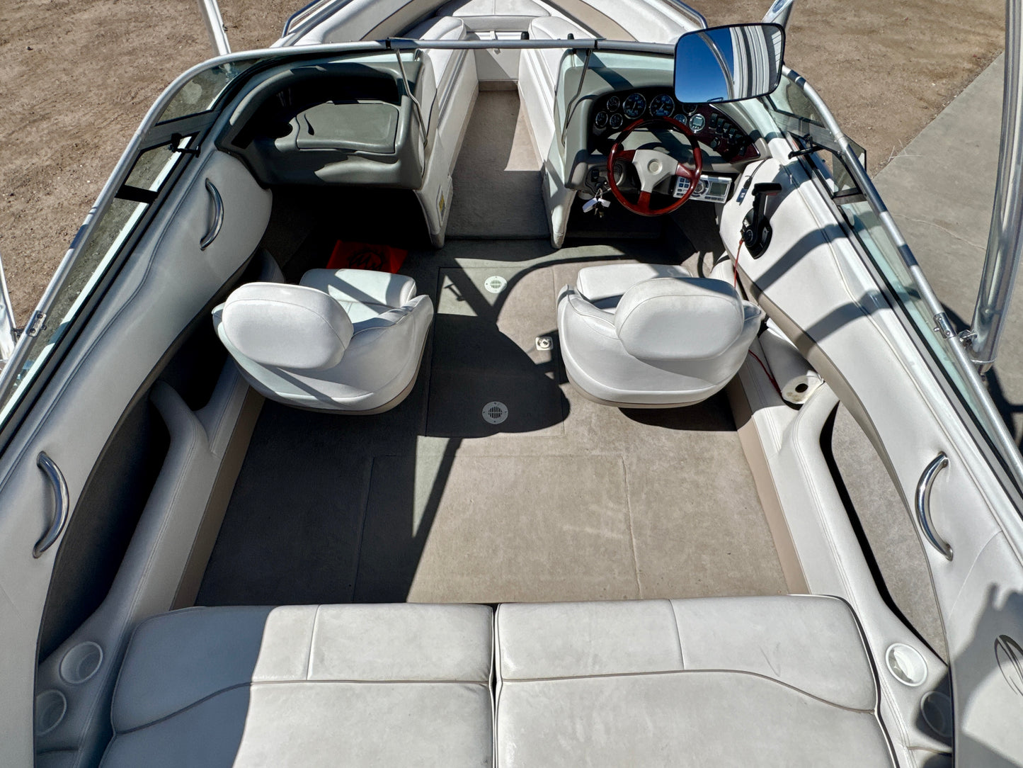 1999 Crownline 202 BR