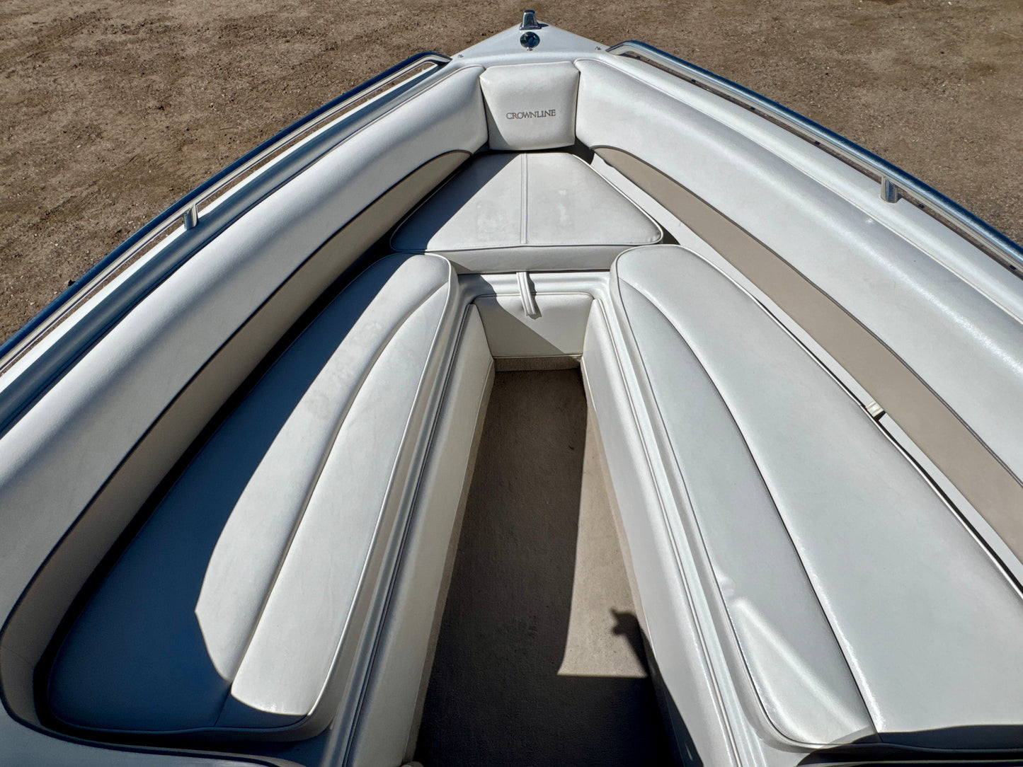 1999 Crownline 202 BR