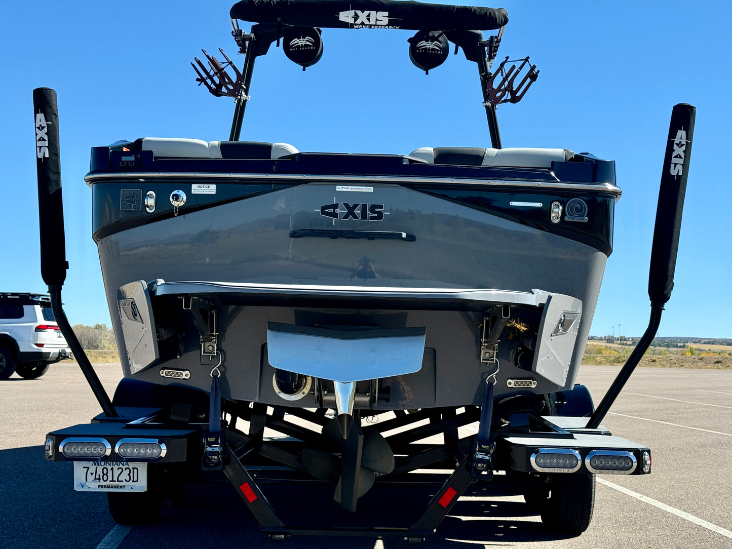 2022 Axis T250 - NEW LT4 -LIKE NEW BOAT